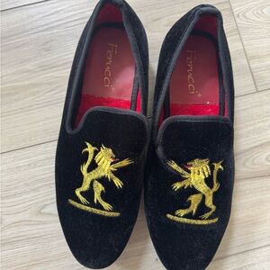 FERUCCI BLACK VELVET WITH GOLD LION LOAFER SIZE 7 PROM WEDDING SHOES